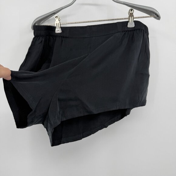 Quince Washable Silk Pajama Shorts Size L Women’s in Black Elastic Waist - Picture 3 of 8